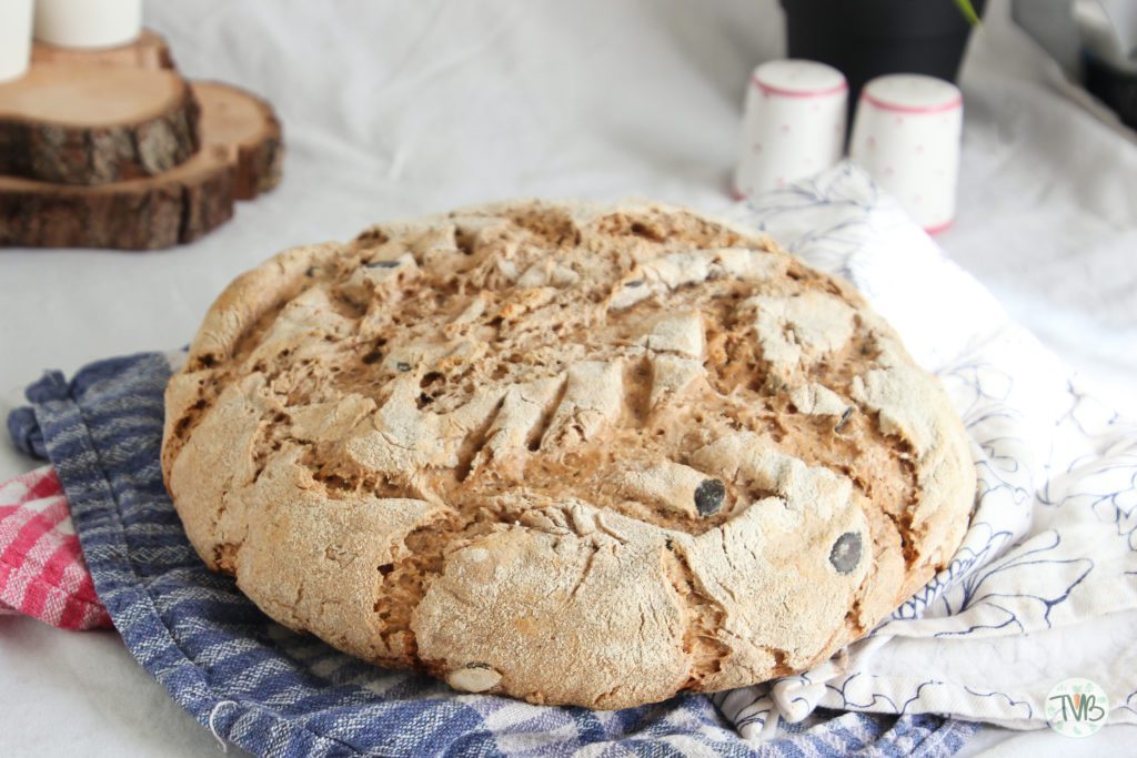 Kürbis, Roggen, Dinkel, Sauerteigbrot