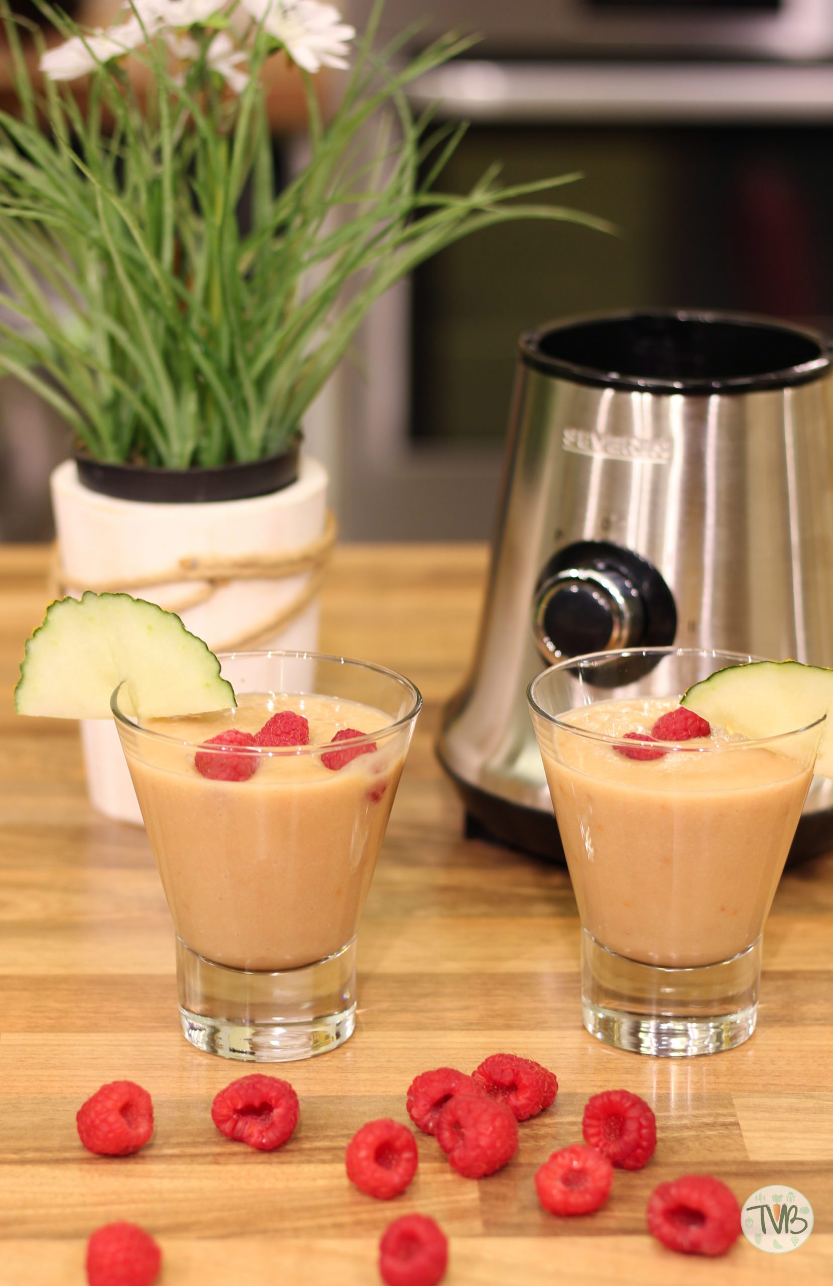 Tutti Frutti - Summer Smoothie - Tschaakii's Veggie Blog