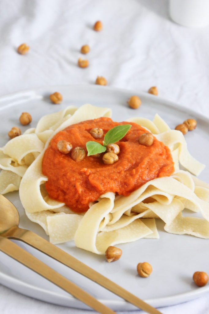 Vegane Süßkartoffel-Karotten-Pasta