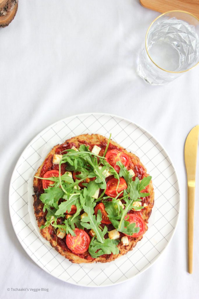 Karfiol Pizza, Blumenkohl, vegan, fitness, wenig Kalorien, ohne Ei