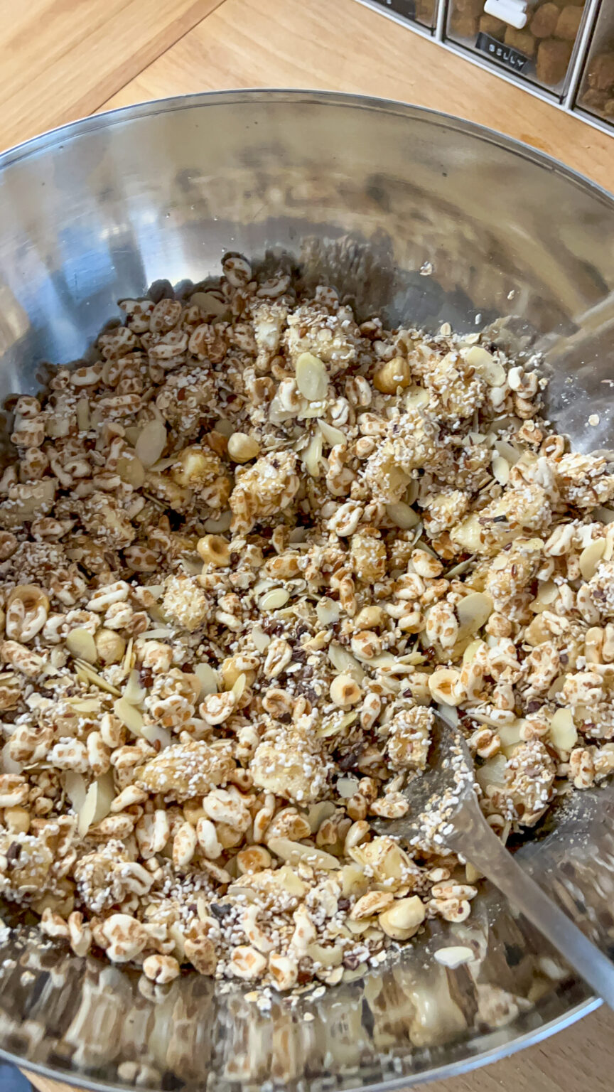 Knuspriges selbstgemachtes Granola Rezept - Tschaakii&amp;#39;s Veggie Blog